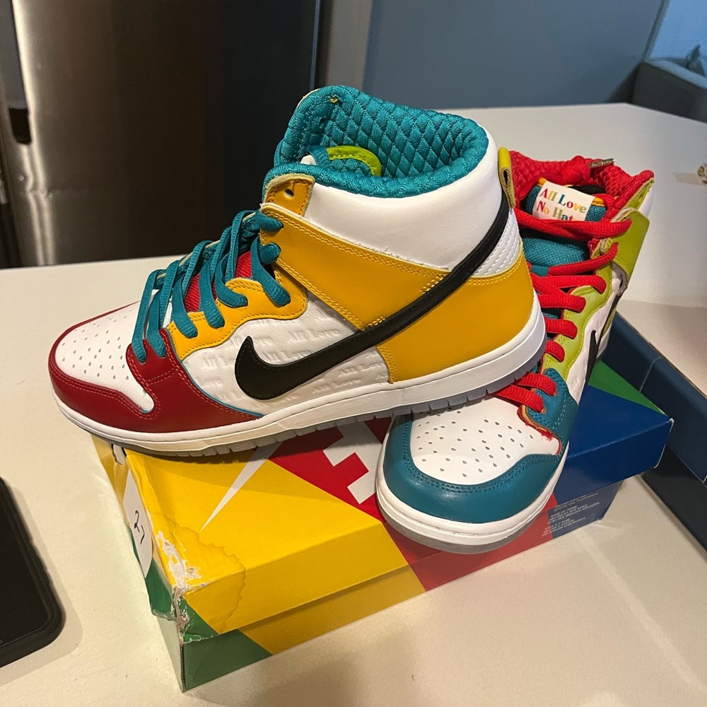 NIKE SB DUNK HIGH PRO QS